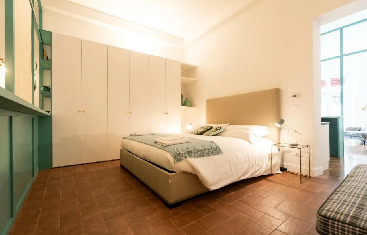 Asinelli Suite, Privilegiata Vista Sulle Due Torri Bologna Apartment