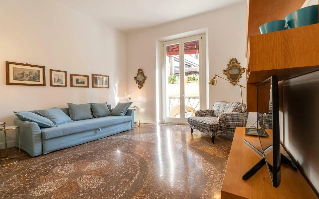 Asinelli Suite, privilegiata vista sulle due Torri Bologna 0*,