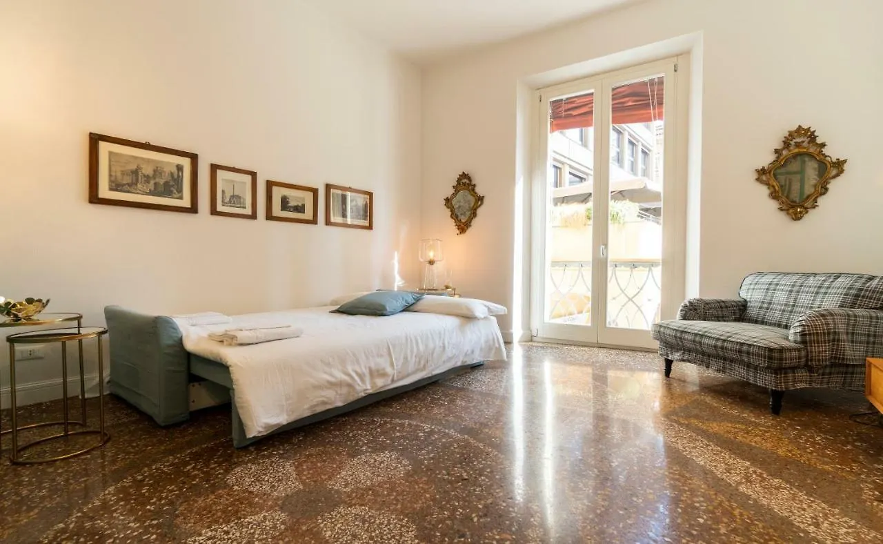 Appartamento Asinelli Suite, privilegiata vista sulle due Torri Bologna